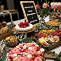 nieuwjaarsborrel grazing table roze thema