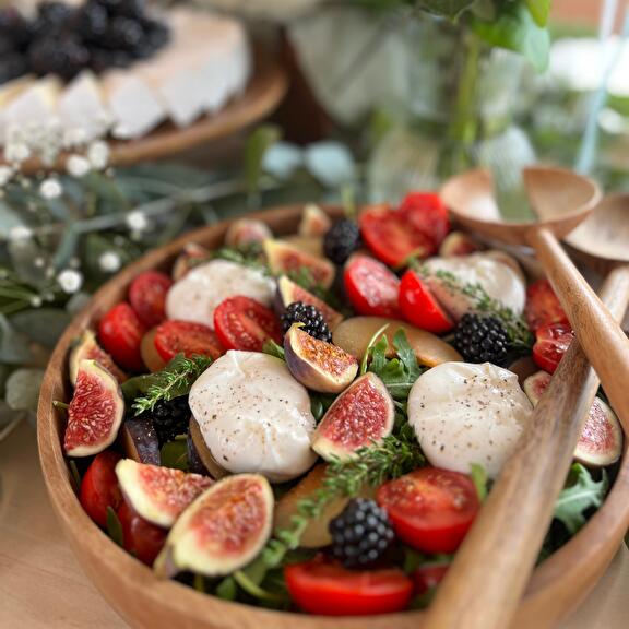 salade in het hapjesbuffet van Op een plankje